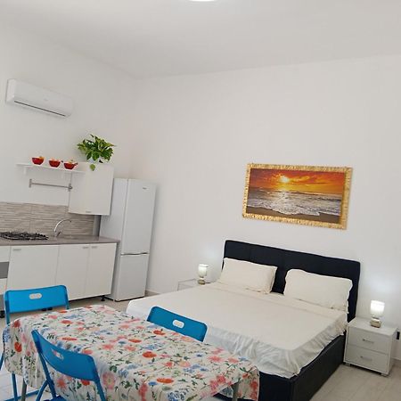 קאסטלמארה דל גולפו Villa Rosa מראה חיצוני תמונה